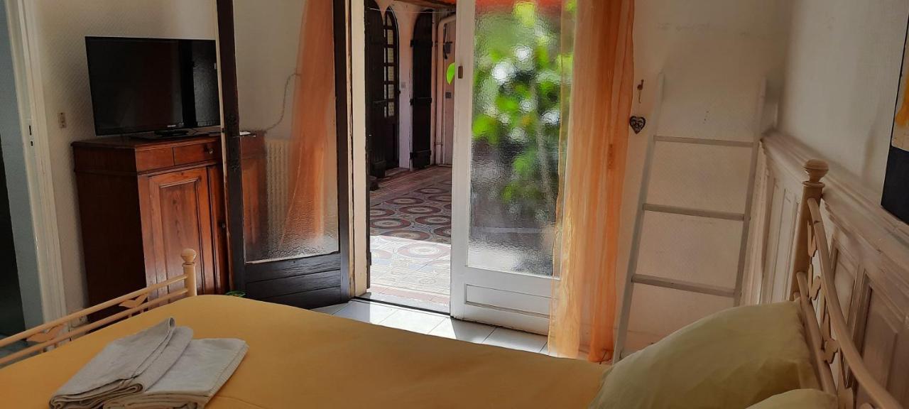 Villa D'Artiste Comprenant 2 Chambres Avec Salles De Bain Privatives Arcachon Exteriér fotografie